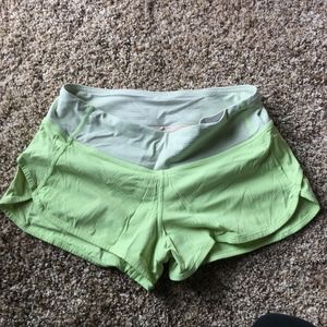 Lululemon Speed Shorts 2.5 inch
